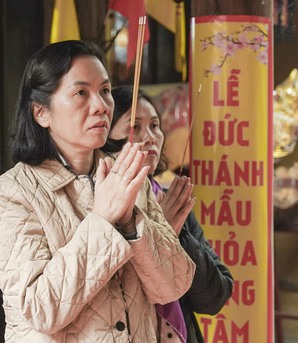 Trung ương Hội LHPN Việt Nam dâng hương, tri ân công đức Hoàng Thái hậu Ỷ Lan