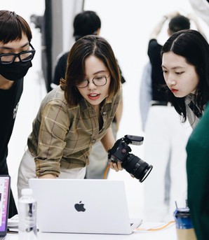 Người trẻ và cuộc giằng co trong nền kinh tế Gig