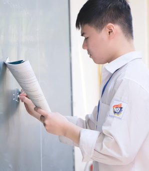 Tăng lợi thế xét tuyển: Học sinh lớp 12 vừa ôn thi, vừa săn điểm cộng