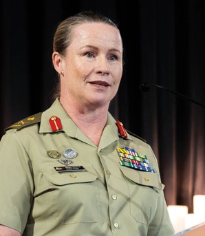 Australia lần đầu tiên bổ nhiệm nữ tướng làm tư lệnh Lục quân