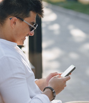 Nổi tiếng không phải là "kim bài miễn tử" cho sự vô trách nhiệm với hôn nhân