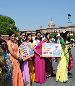 Ấn Độ không thông qua dự luật tăng tỷ lệ đại diện của phụ nữ trong quốc hội