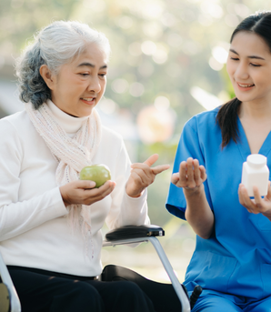 Người thân sa sút trí tuệ - Gánh nặng phía sau cánh cửa gia đình