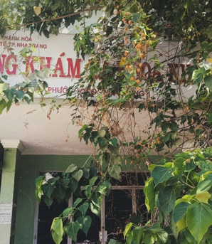 Khánh Hòa: Trạm y tế mới chưa xây, cơ sở cũ đã thành nơi hoang phế