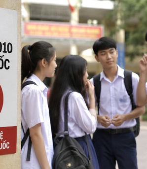 Cấm thế hệ 2010 hút thuốc: Khó nhất là khâu thực thi