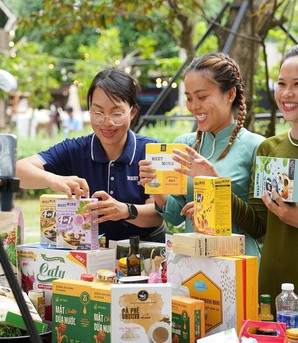 Luật Thương mại điện tử 2025 chính thức có hiệu lực: Người tiêu dùng sẽ được bảo vệ toàn diện