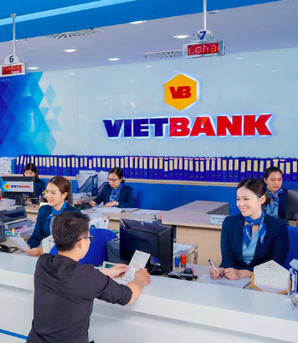 Cổ phiếu VBB biến động ra sao khi sang sàn HOSE?