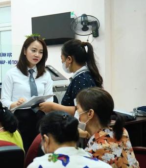Những nữ "chiến binh" đồng hành với phụ nữ mang "vết thương gia đình"