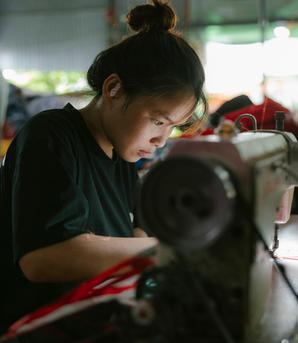 Người lao động kỳ vọng với đề xuất tăng lương tối thiểu vùng từ đầu năm 2027