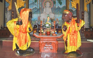 Huyền bí 2 pho tượng Hộ pháp là Bảo vật quốc gia ở chùa Nhạn Sơn