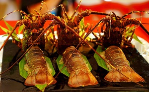 Phú Yên đưa Lễ hội Tôm hùm thành sản phẩm du lịch đặc trưng