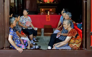 Trung Quốc: Người cao tuổi chọn sống ở chùa thay vì đi viện dưỡng lão