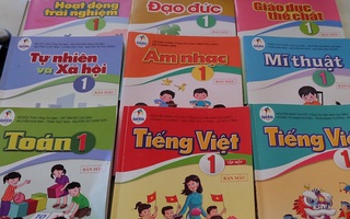 Bộ GD&ĐT yêu cầu hiệu đính, thẩm định lại sách Tiếng Việt lớp 1 Cánh Diều