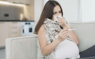Cảm cúm ở bà bầu gây nguy cơ dị tật thai nhi đặc biệt ở thời điểm 13 tuần đầu