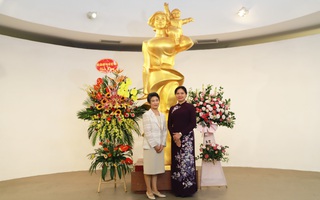Phu nhân Thủ tướng Nhật Bản Suga Mariko thăm Bảo tàng Phụ nữ Việt Nam