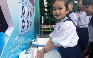 Lắp đặt miễn phí 10 trạm rửa tay tại các trường tiểu học