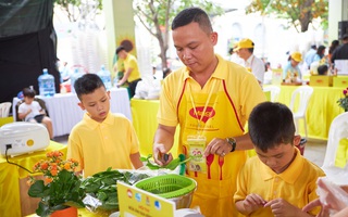 Nhiều gia đình sáng tạo mâm cơm phù hợp với giai đoạn “bình thường mới” kỷ niệm 19 năm Ngày Gia đình Việt Nam
