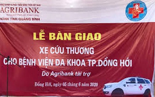 Agribank Quảng Bình tặng xe cứu thương cho Bệnh viện đa khoa thành phố Đồng Hới