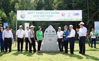 Vinamilk và Quỹ 1 triệu cây xanh cho Việt Nam trồng cây tại nhiều địa danh lịch sử