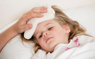 Viêm màng não ở trẻ em và những điều bạn cần biết