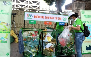 Gom rác tái chế đổi quà tặng, góp phần bảo vệ môi trường