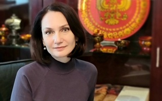 Phu nhân Đại sứ Nga Elena Bezdetko: “Tôi có một sự tôn trọng sâu sắc với phụ nữ Việt Nam”