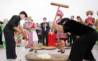 Sôi động Ngày hội văn hóa dân tộc Mông toàn quốc lần thứ III 