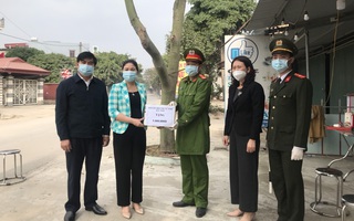 Hội LHPN tỉnh Bắc Ninh: Động viên, tặng quà các chốt kiểm dịch