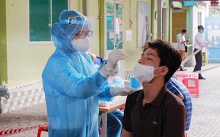Xét nghiệm "thần tốc" giúp TPHCM kiểm soát chuỗi lây nhiễm liên quan tới sân bay Tân Sơn Nhất
