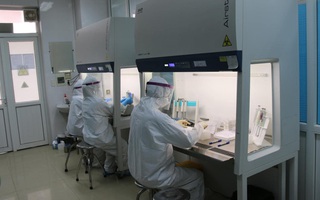 1.625 công nhân Công ty Poyun được chuyển đến điểm cách ly y tế mới