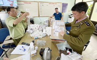 Bắt giữ lô dược phẩm lậu khổng lồ ở sân bay Nội Bài