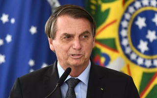 Tổng thống Brazil Bolsonaro phải bồi thường cho nữ nhà báo