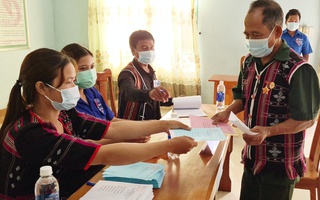4.850 cử tri 6 xã vùng biên giới huyện Nam Giang đi bầu cử sớm