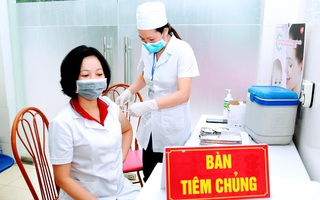 Vĩnh Phúc phấn đấu đến hết năm 2022 sẽ hoàn tất tiêm vaccine Covid-19 miễn phí cho toàn bộ dân 