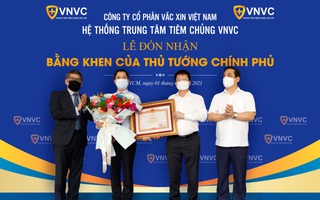 Thủ tướng tặng Bằng khen cho đơn vị đầu tiên đưa vaccine Covid-19 về Việt Nam