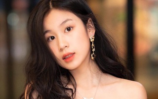 Con gái Lưu Thiên Hương khoe vẻ đẹp tuổi trăng tròn