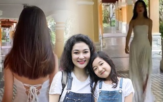 Con gái Hoa hậu Nguyễn Thị Huyền lần đầu đi guốc cao catwalk