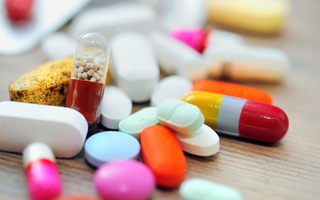 Bán buôn thuốc cao hơn giá kê khai, chi nhánh Công ty Dược Nam Hà bị Bộ Y tế xử phạt