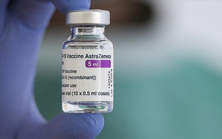 Các kháng thể được tạo ra bởi 2 liều vaccine AstraZeneca và Pfizer bắt đầu suy yếu chỉ sau 6 tuần