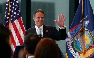 Mỹ: Thống đốc New York bị cáo buộc quấy rối tình dục 11 phụ nữ