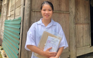 Nữ sinh dân tộc Chứt đầu tiên ở Rào Tre đỗ đại học: Mong trở thành cô giáo để giúp trẻ em trong bản