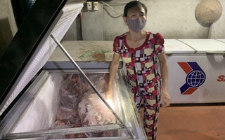 Phạt người phụ nữ mua thịt lợn nhiễm bệnh bán cho người dân địa phương