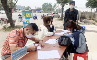 Thái Nguyên: Công nhân kêu trời với phí xét nghiệm PCR “vượt trần”