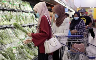 Người Hồi giáo Đông Nam Á đưa niềm tin tôn giáo vào các quyết định mua sắm