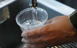 Mỹ: Người dân phải chấp nhận uống nước tái chế