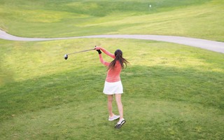 Golfer nữ: Những điều cần biết khi nhập môn