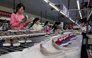 Hỗ trợ doanh nghiệp Việt tận dụng ưu đãi và tránh những rủi ro khi xuất khẩu hàng hóa 