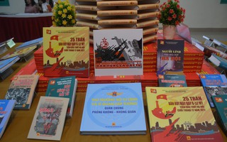 Bộ sách kỷ niệm 50 năm chiến thắng “Hà Nội - Điện Biên Phủ trên không”