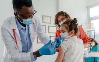 Pfizer xin cấp phép vaccine phòng ngừa Covid-19 cho trẻ 6 tháng - 4 tuổi tại Mỹ