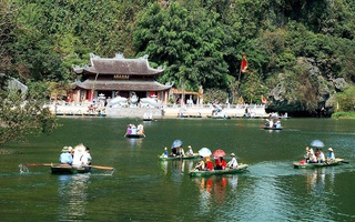 Hà Nội đồng ý cho mở cửa trở lại chùa Hương